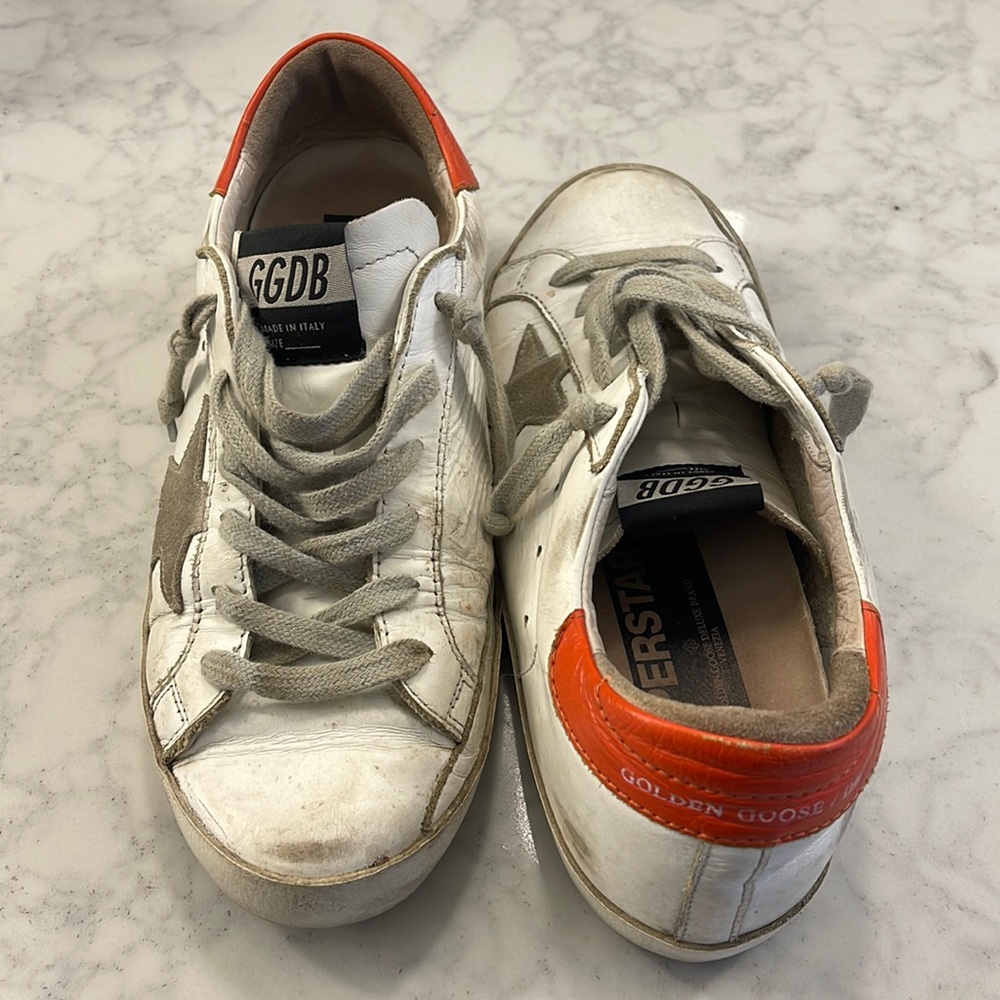 Barely worn size 38 womens GG. I bought too many during covid.